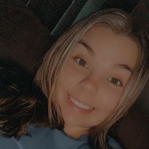 Meet your Posher, Alivia